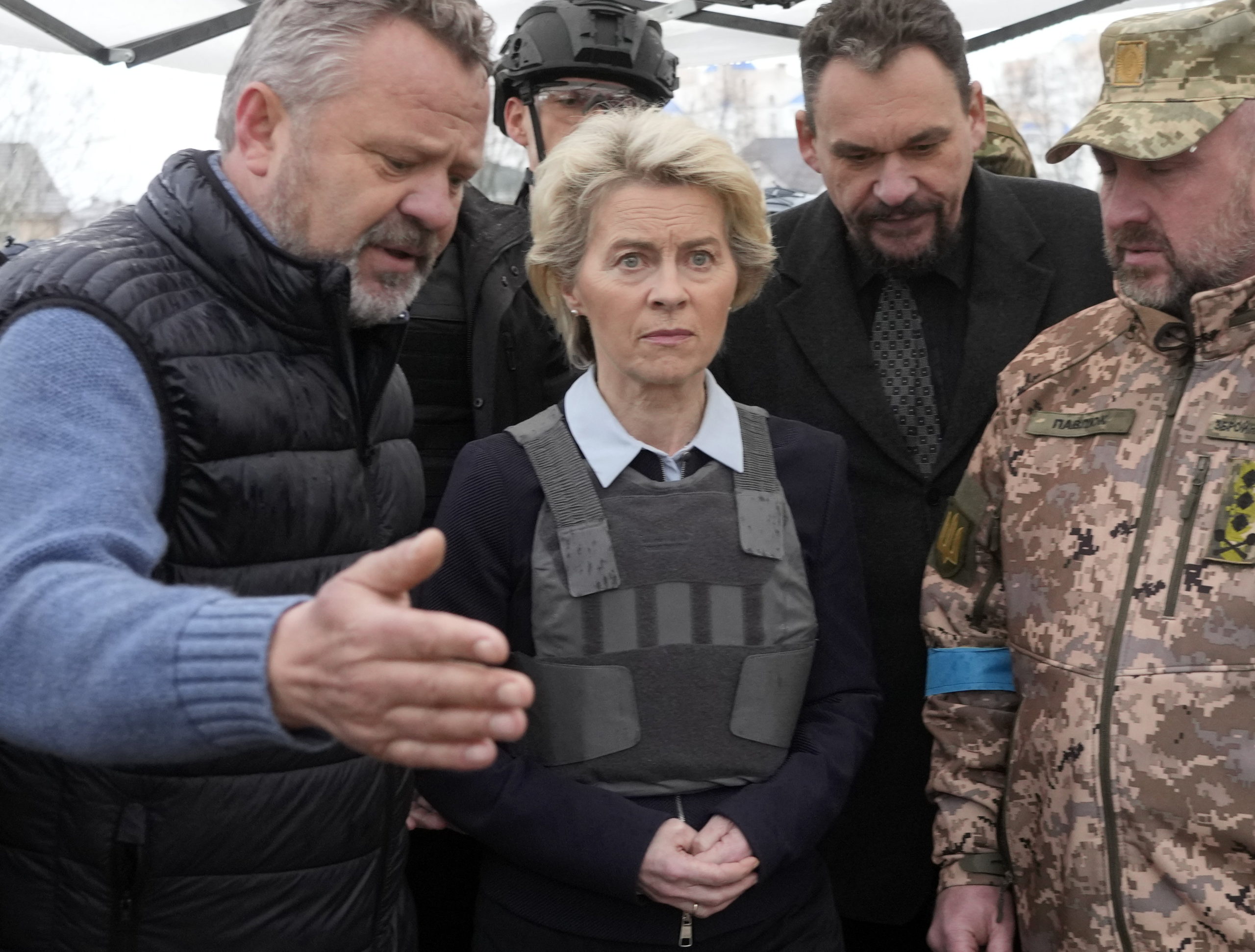 Ursula von der Leyen: meg fognak bűnhődni a bucsai vérengzés elkövetői