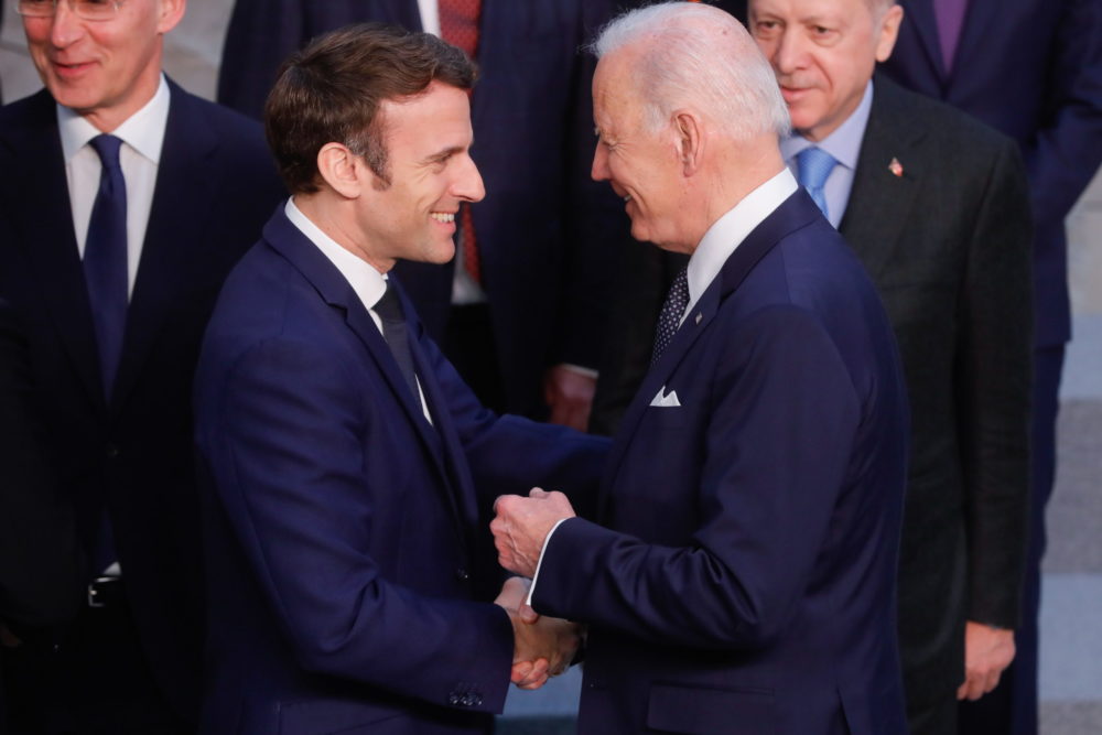 Biden és Macron üdvözölte a négy izraeli túsz kiszabadítását a Gázai övezetben