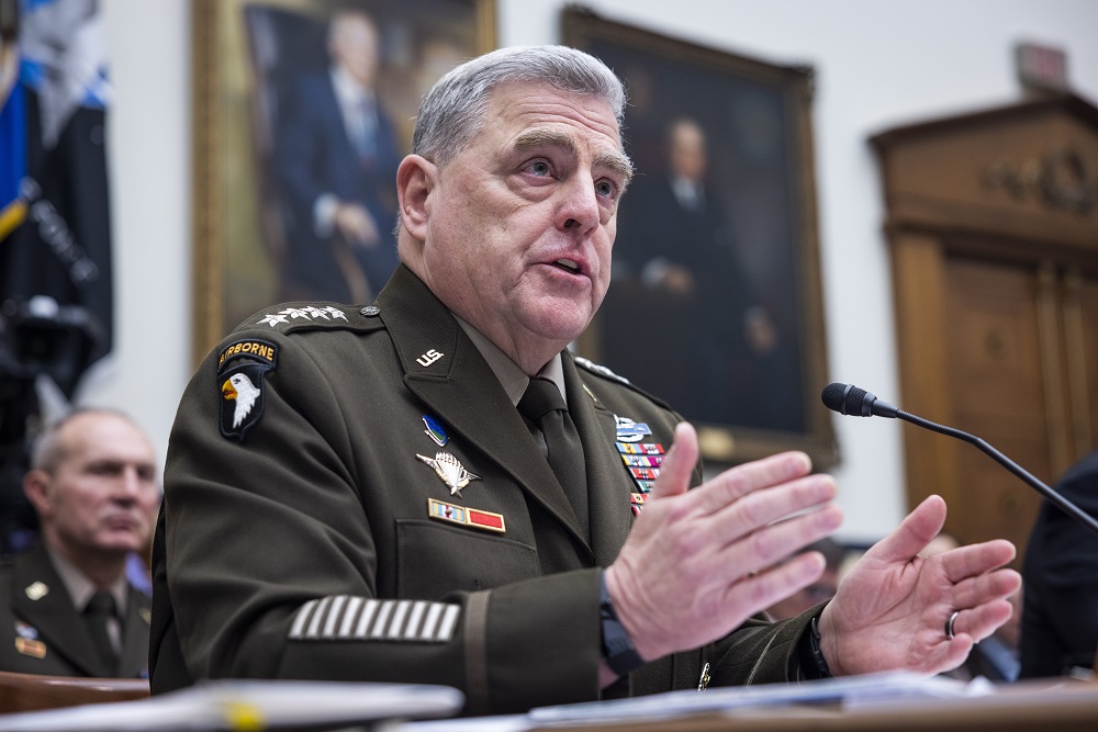 Milley tábornok: Amerika több támaszpontot is kialakíthatna Kelet-Európában