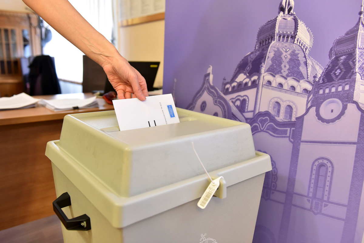 Lejárt a jelöltek visszalépésének határideje