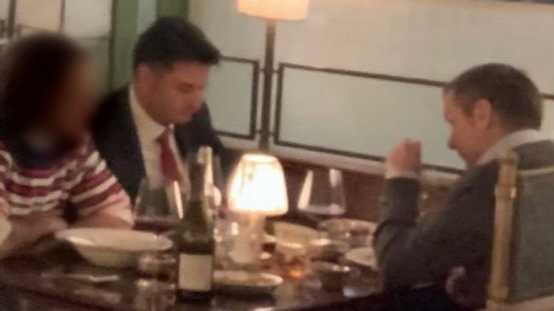 Kétszer annyit kapott a baloldal Amerikából, mint amennyit beismert