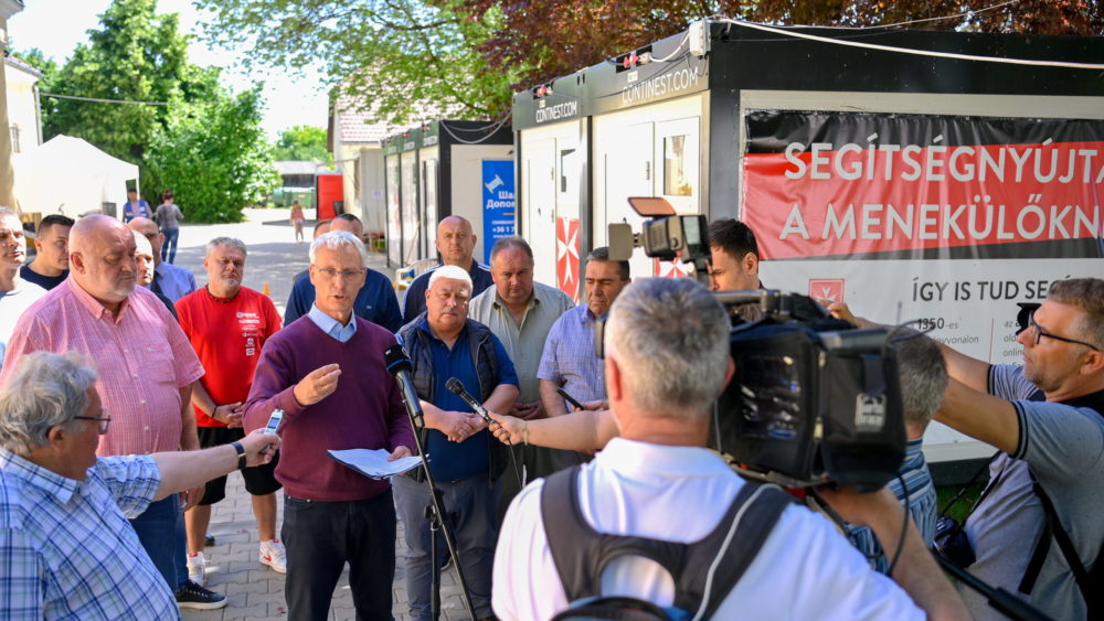 Tovább működik az öt segítségpont a magyar-ukrán határon