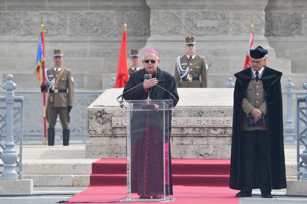 Magyar hősök emlékünnepe