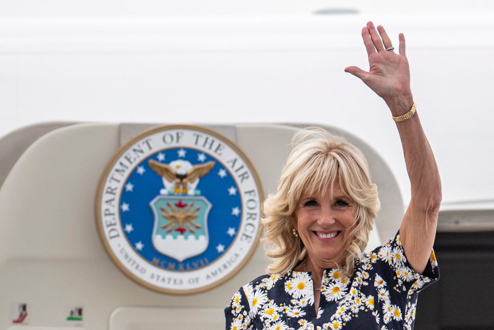 Joe Biden felesége villámlátogatást tett Ungváron