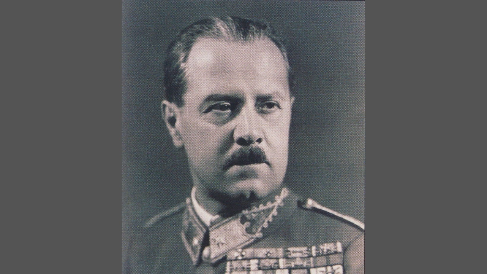 Kommunisták és nácik szorításában