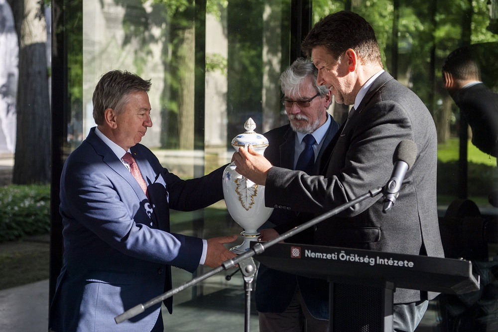 Pákozd nyerte el az Év emlékhelye díjat