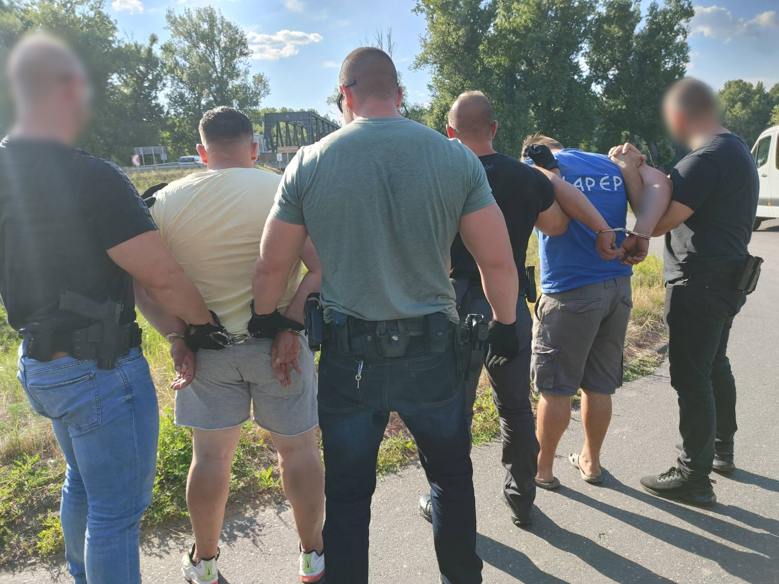 Futárszolgálaton keresztül rendelt drogot egy magyar díler