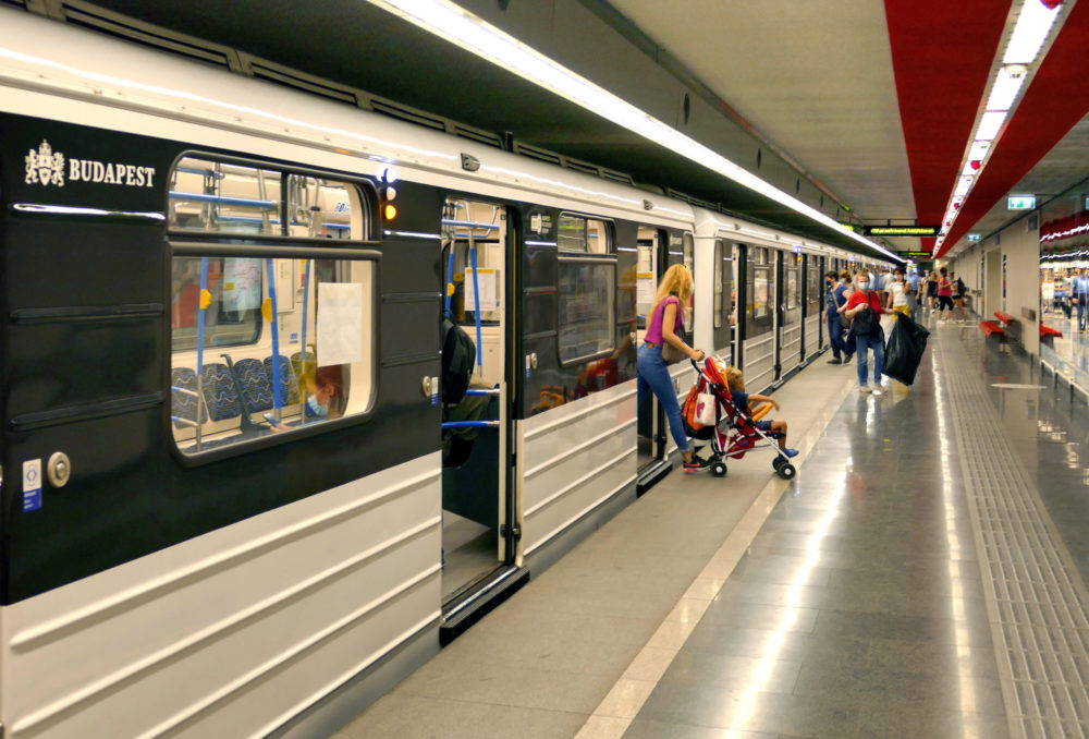 Rövidített útvonalon jár a 3-as metró augusztus közepéig