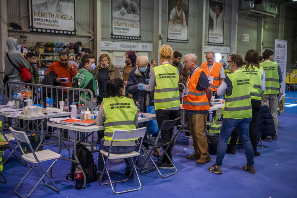Több mint kilencezren érkeztek Ukrajnából csütörtökön