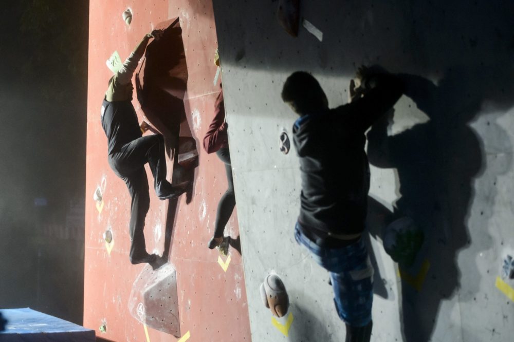 Falmászóközpontot avatott Simicskó István Újbudán