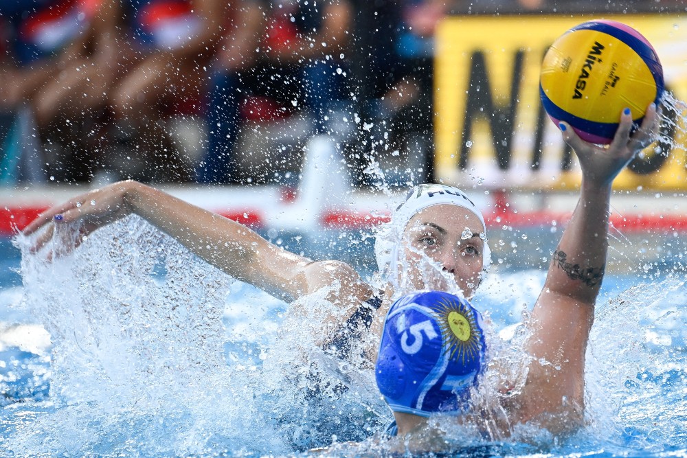 Nyolc között a magyar női vízilabda-válogatott