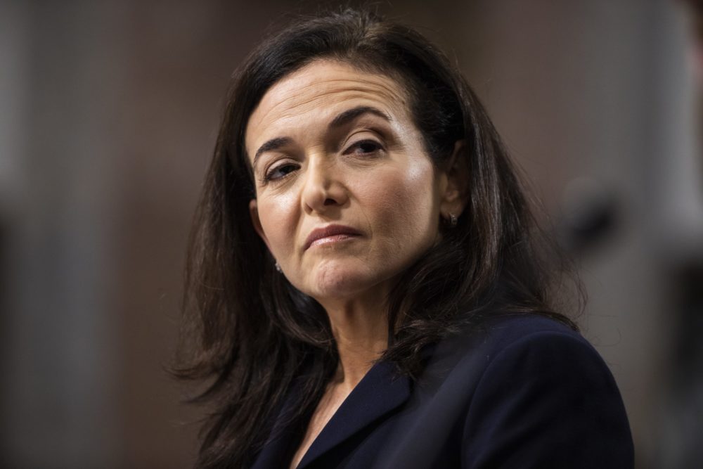 Távozik Sheryl Sandberg, a Facebook második legfontosabb embere