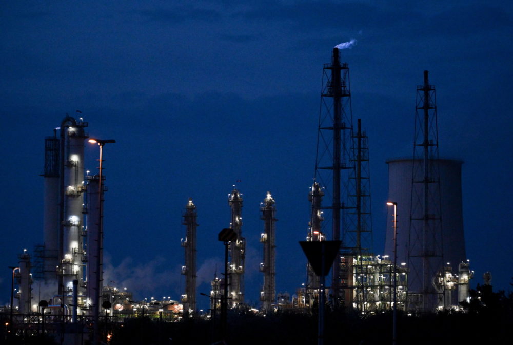 Teljesen leállt az olajfinomítás Ukrajnában