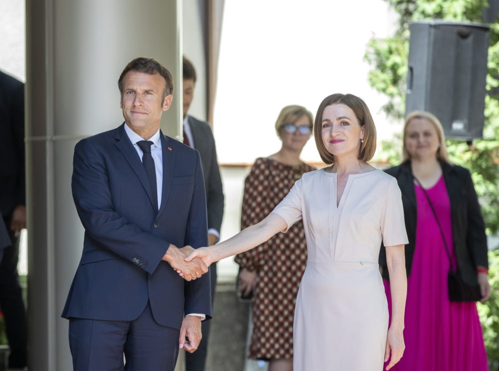 Macron feltételekhez kötné Moldova uniós tagjelöltségét