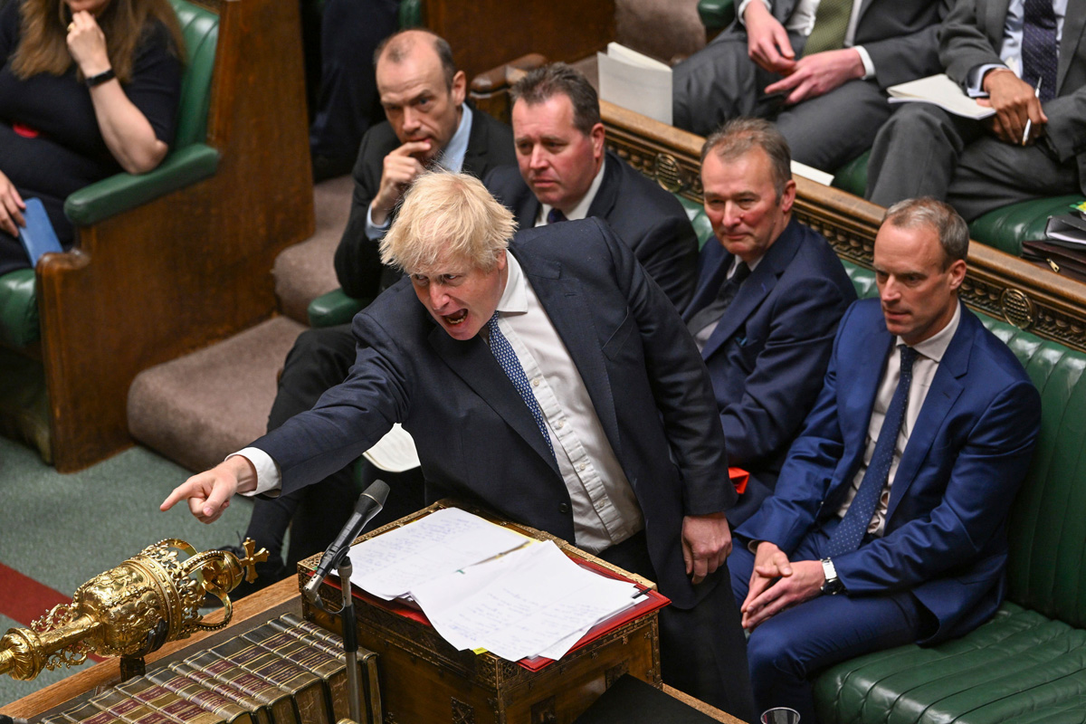Boris Johnson megnyerte a bizalmi szavazást