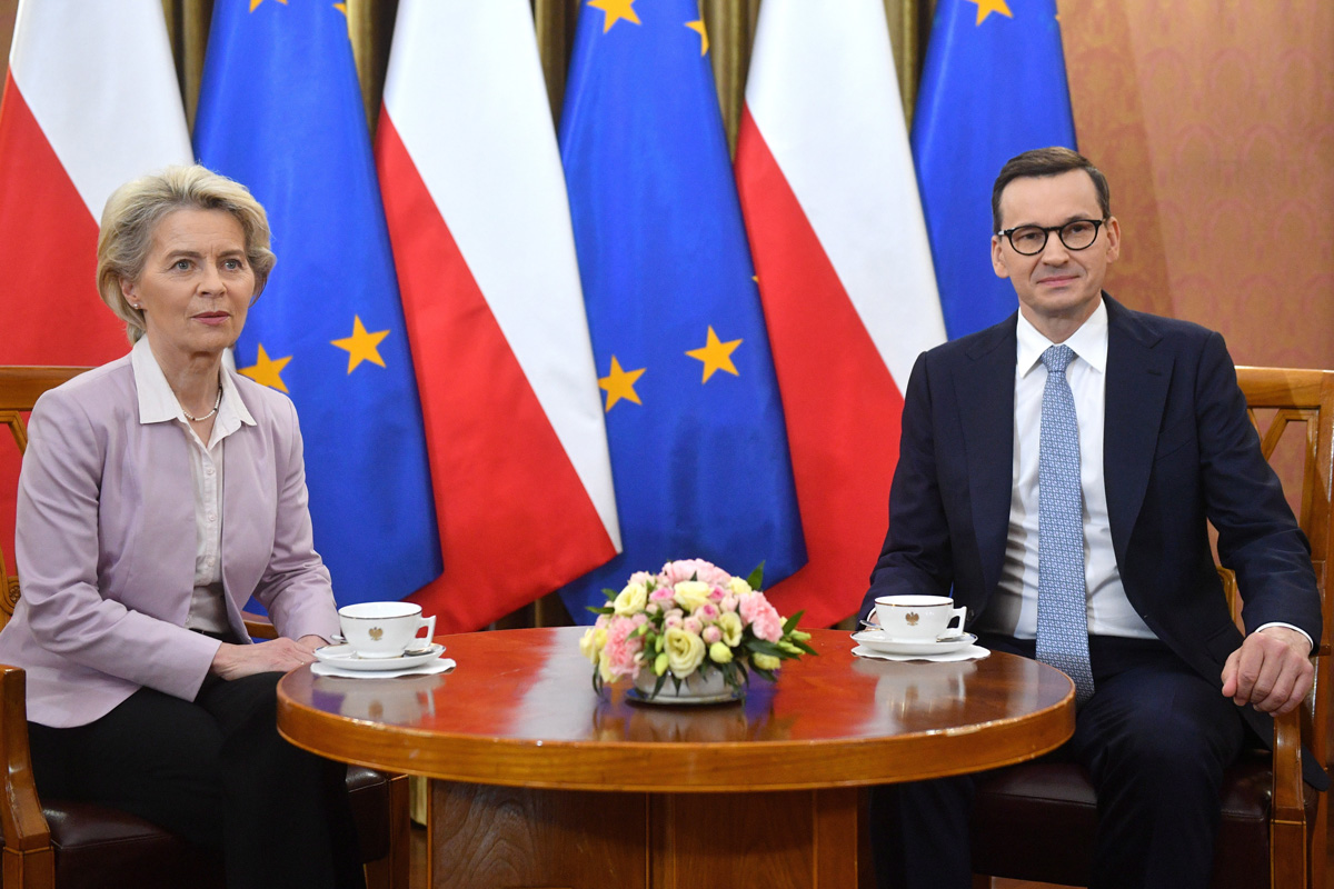 Folyósítják Lengyelországnak a helyreállítási pénzeket