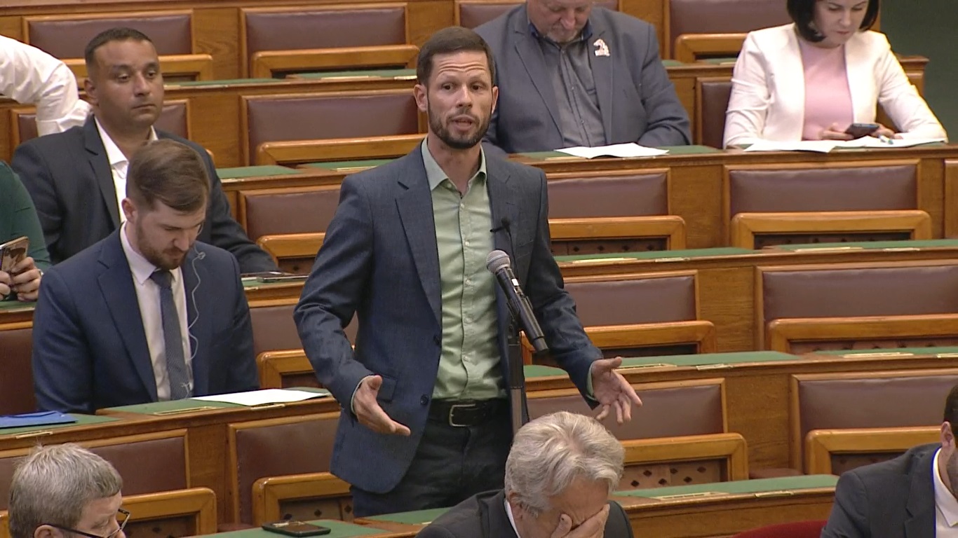 Tordai: zöld pártként mindig is támogattuk a feminista kezdeményezéseket