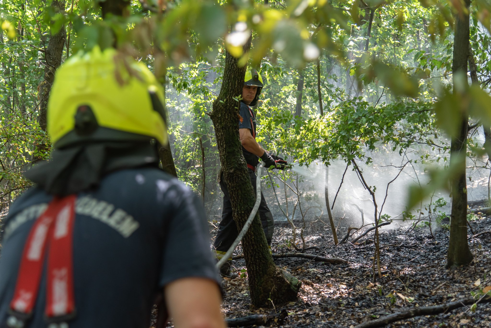 Két nagy tüzet is el kellett oltaniuk a budapesti lánglovagonak