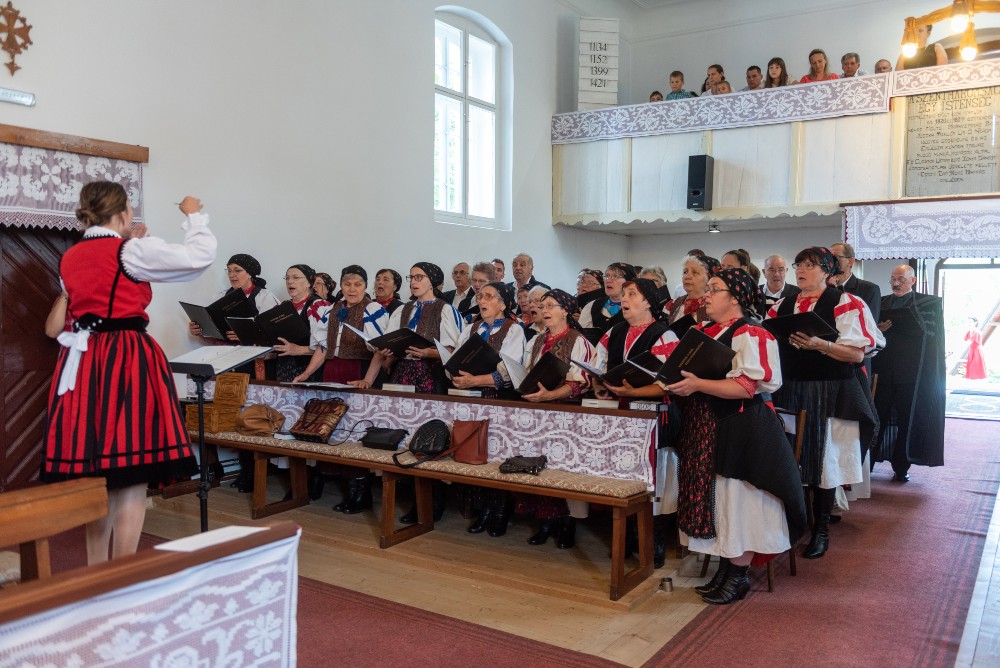 Megújult a magyarfenesi református templom