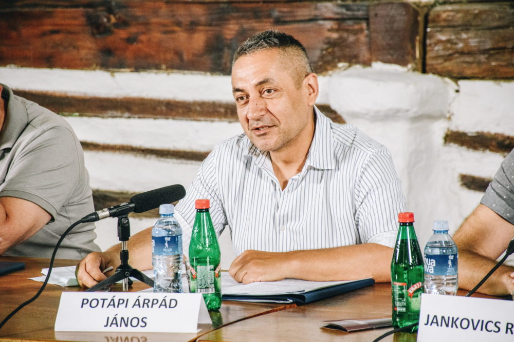 Potápi Árpád János: A magyar közösségek megerősítése a legfontosabb cél