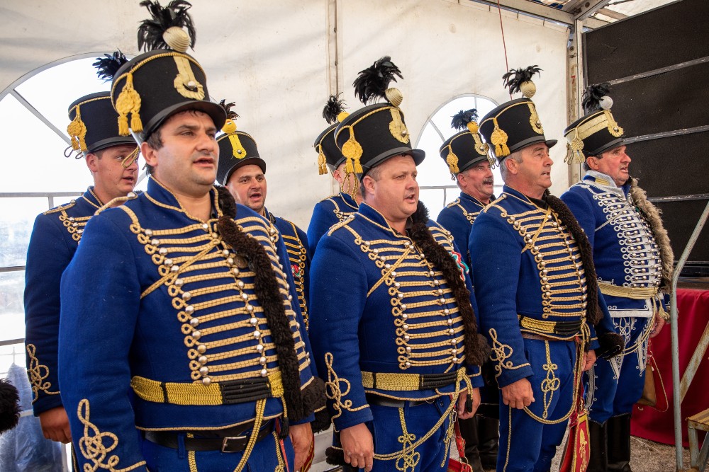 A békét és a biztonságot együtt tudjuk megteremteni