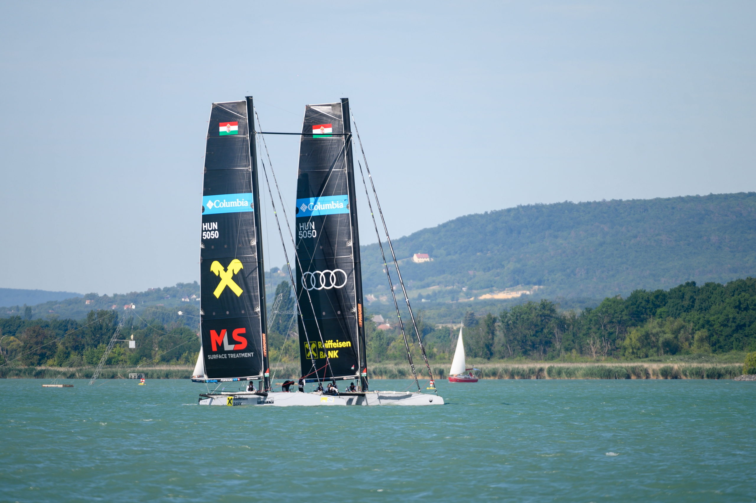 A Raiffeisen Fifty-Fifty rekordidővel nyerte az 54. Kékszalagot