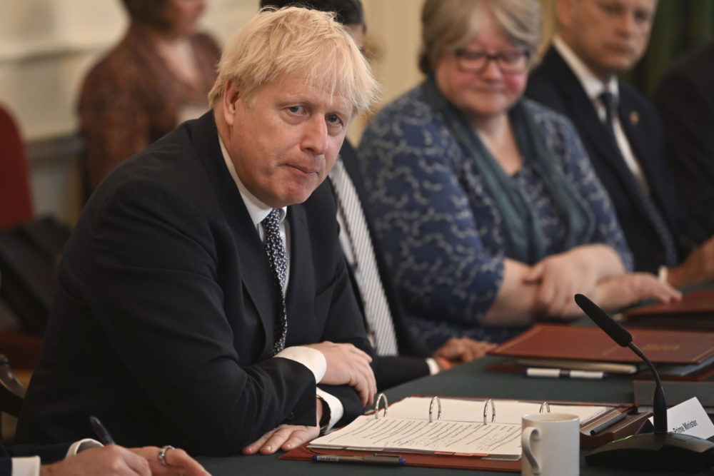 Boris Johnson: Nem most van itt az ideje a távozásnak