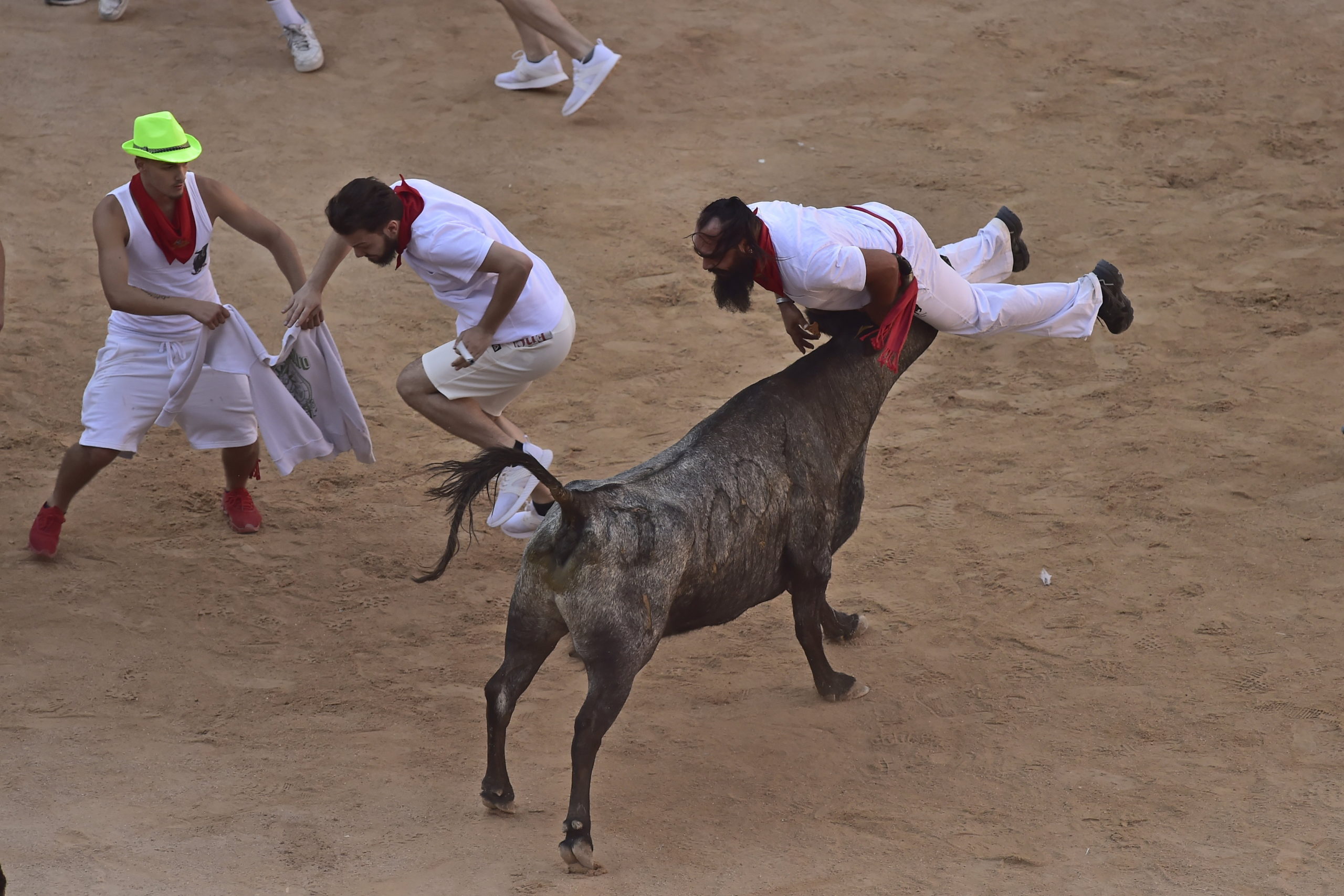 Véget ért a pamplonai bikafuttatás