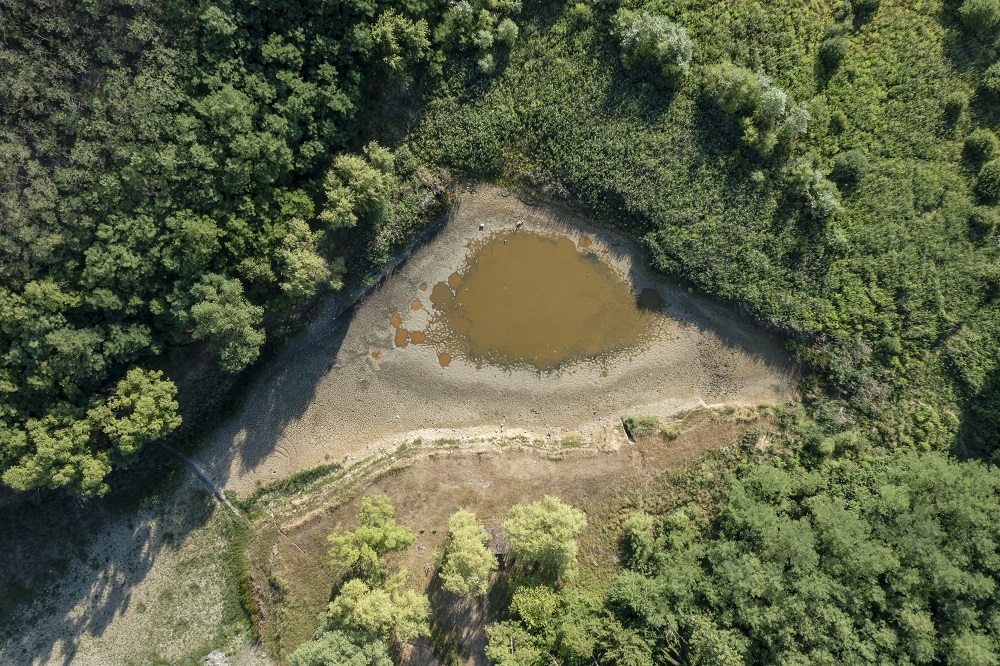 A kiszáradóban lévő Halda-tó Bátonyterenyén