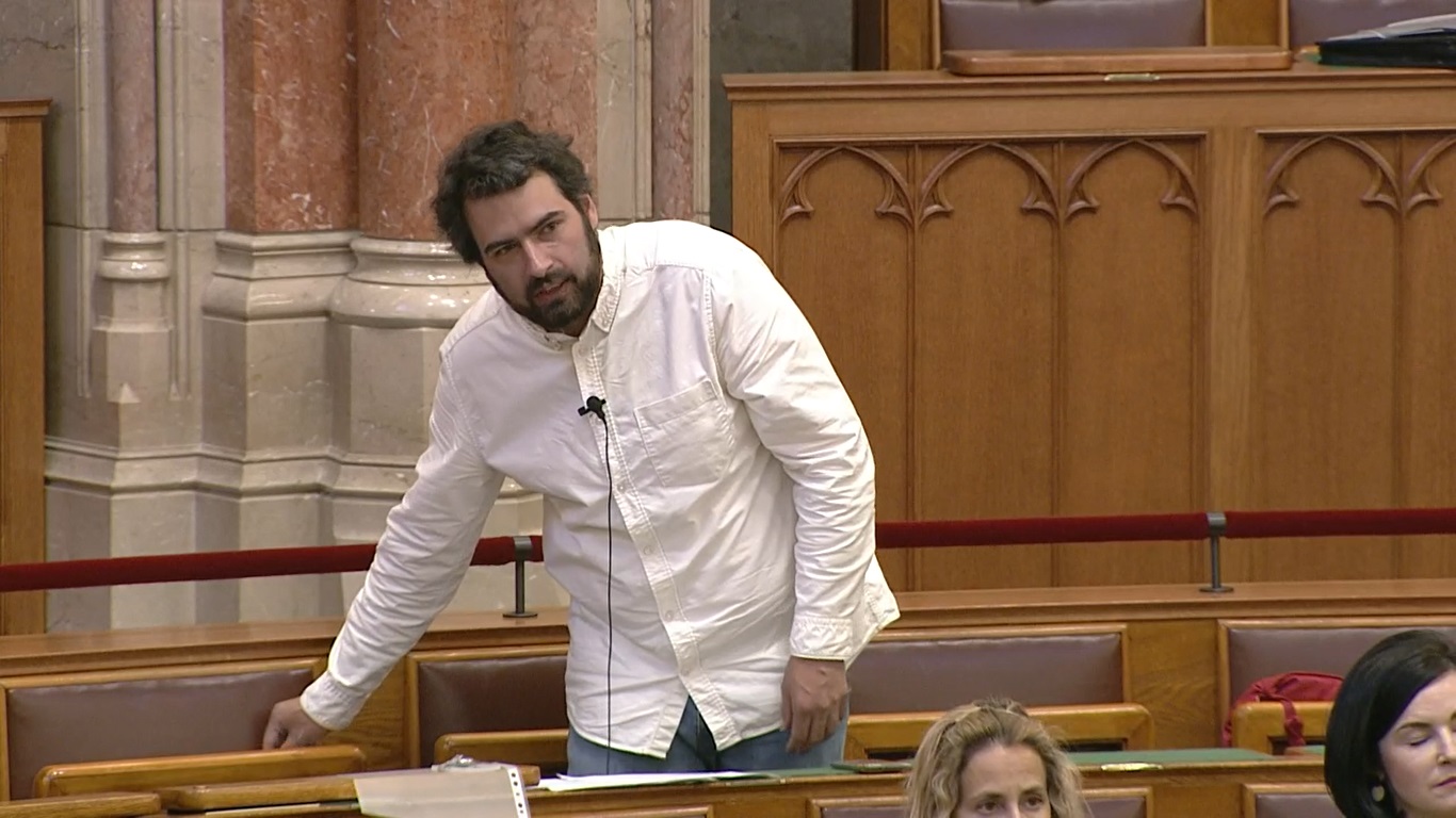 Jámbor András mozgalmához köthető személynél találtak gyerekpornót