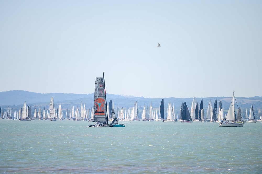 Véget ért a Kékszalag