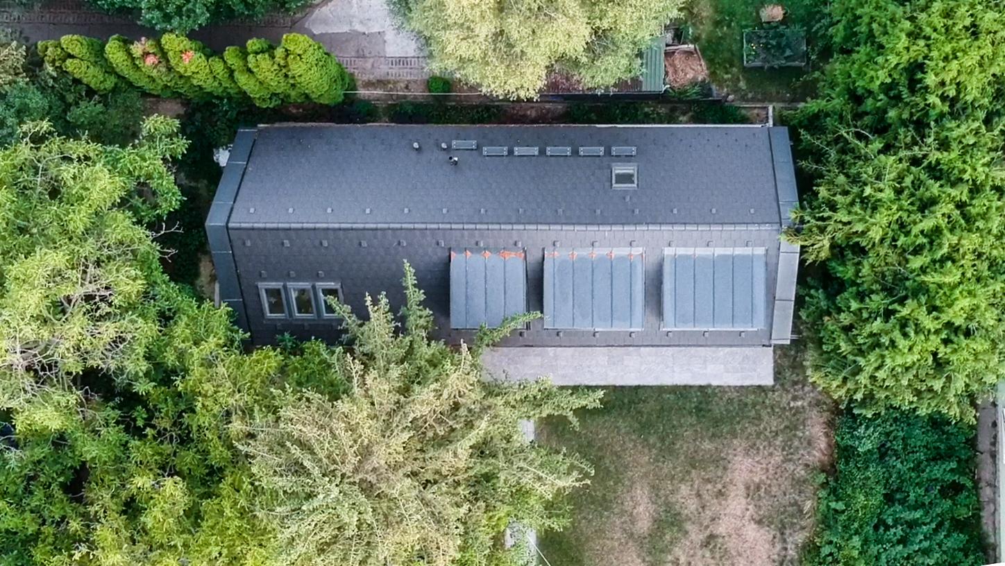 Sok a kérdőjel Tordai Bence budai luxusvillája körül