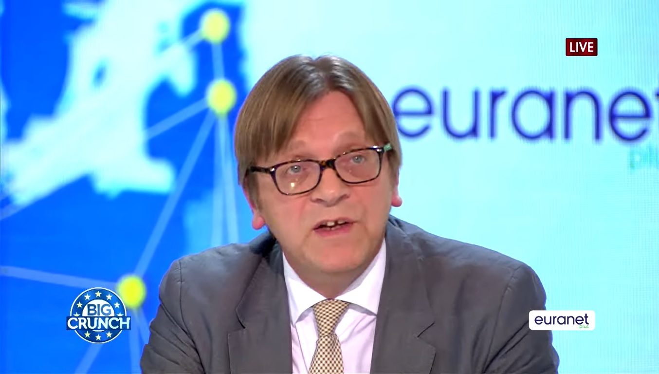 Verhofstadt elvenné hazánk szavazati jogát, mert mi békét akarunk
