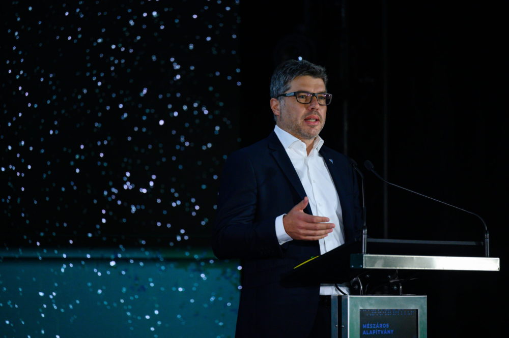 V-Híd-vezérigazgató: uralni kell az energiaválságot