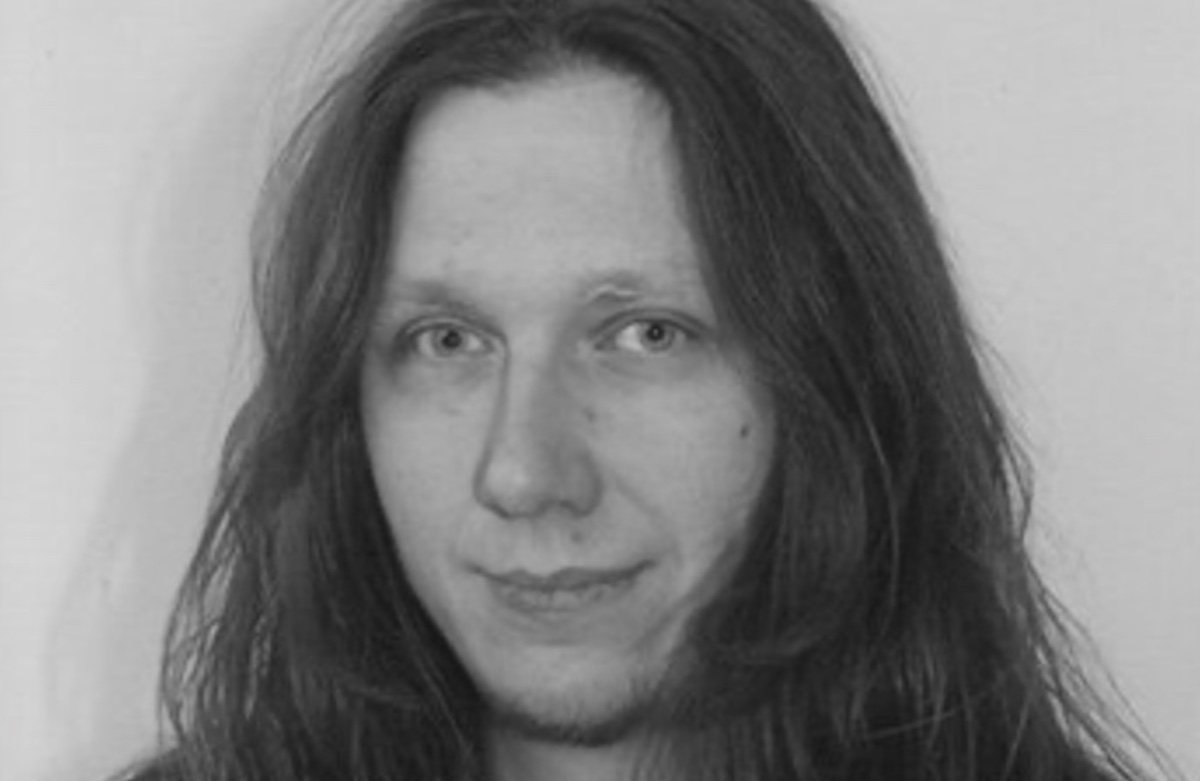 Elhunyt Lénárd László