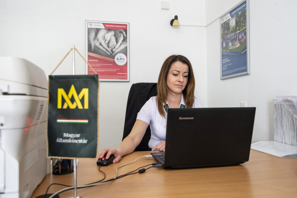 Csütörtöktől érhető el az új, 11 százalék feletti kamatozású állampapír