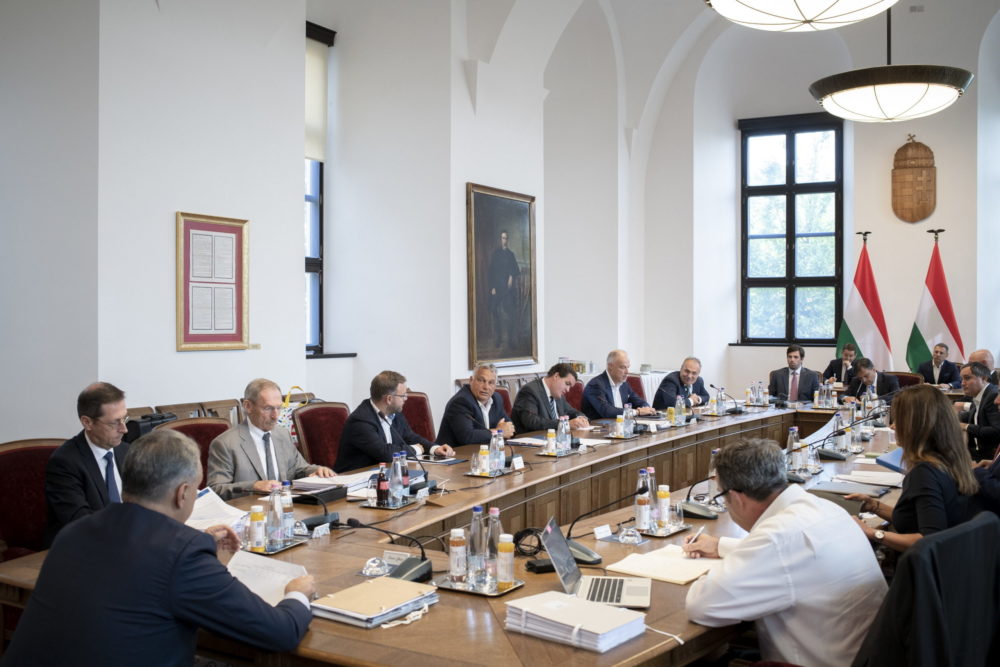 Korrupcióellenes hatóságot hoz létre a kormány