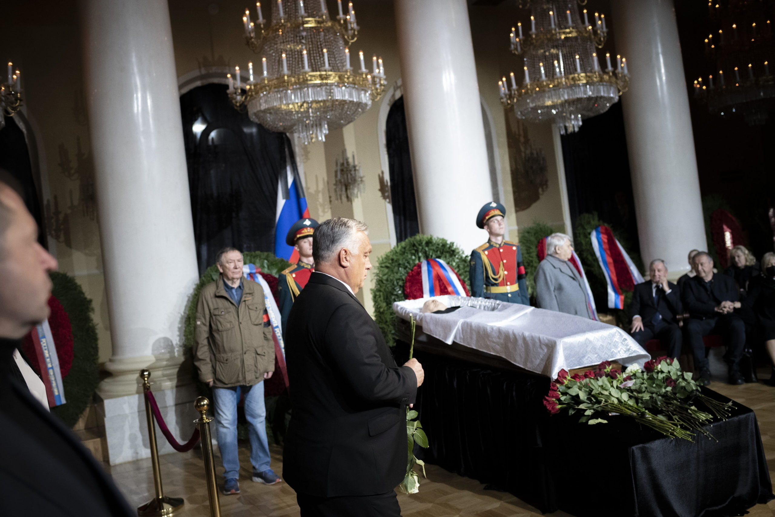 Orbán Viktor részt vesz Mihail Gorbacsov búcsúztatásán