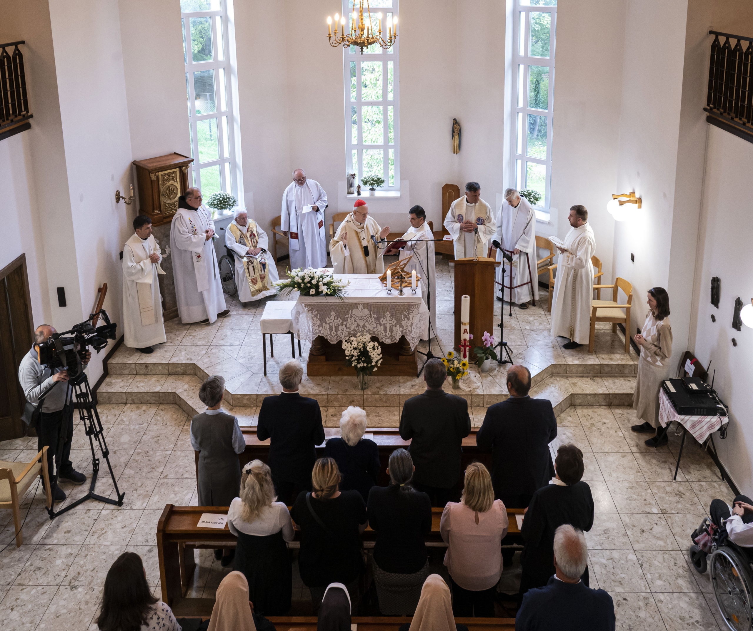 Soltész Miklós: az egyházi szociális intézmények lelki segítséget is nyújtanak