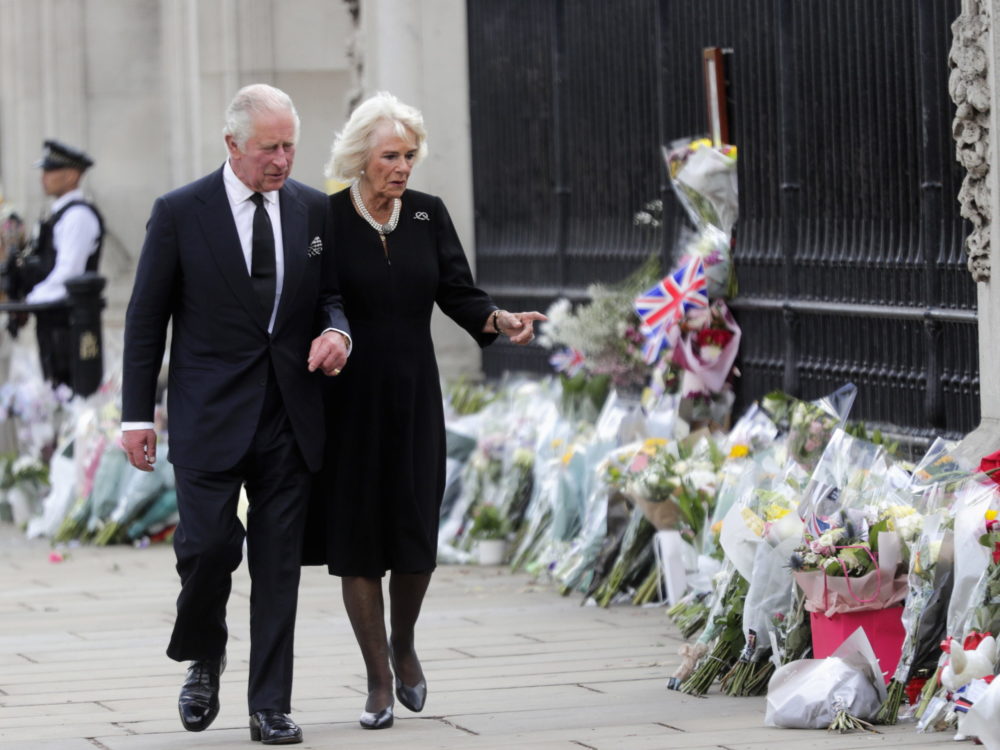 Nemzeteinek szolgálatára vállalt kötelezettséget III. Károly király