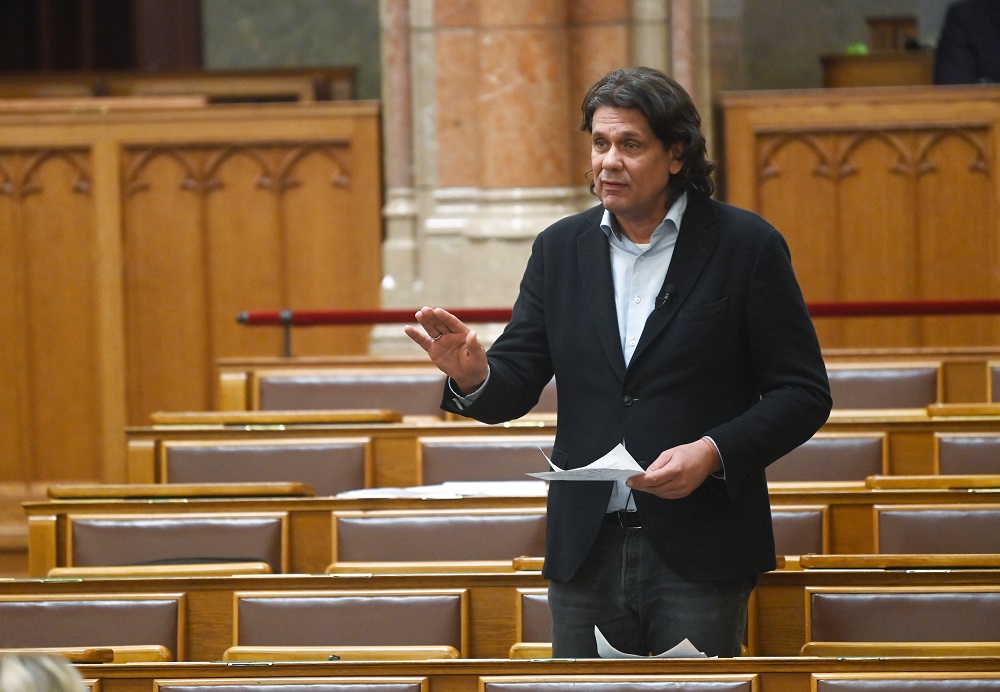 Deutsch Tamás: Brüsszel szerint az EP vagyonnyilatkozati szabályai rosszak