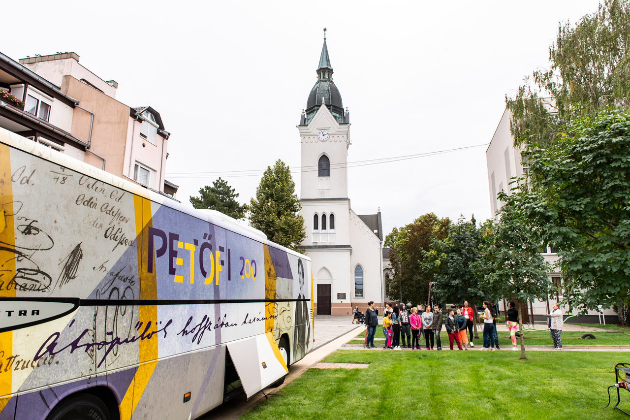 „Átröpűlök hosszában hazámon…”