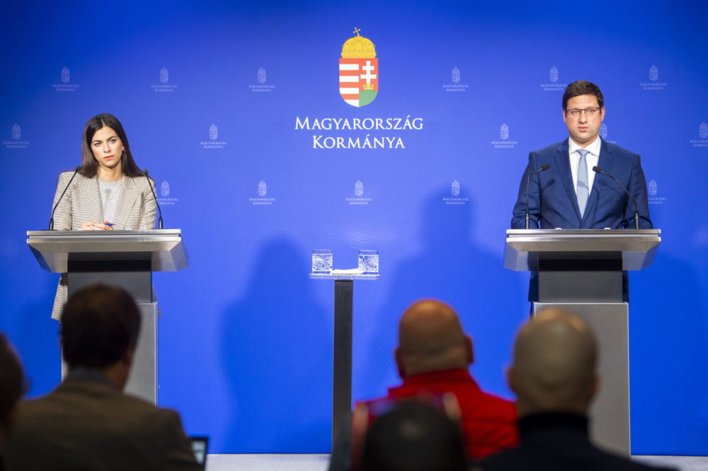 Kormányinfó – Eddig nem látott pedagógusbér-emelés jön