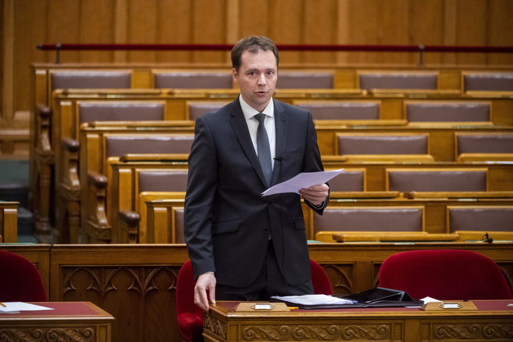 Izer Norbert: További adómódosító javaslatokat kezdeményez a kormány