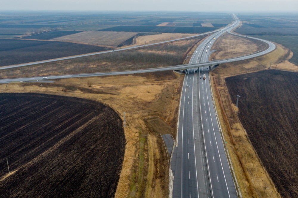 Munkálatok miatt lezárások lesznek az M1-esen, az M3-ason és az M7-esen