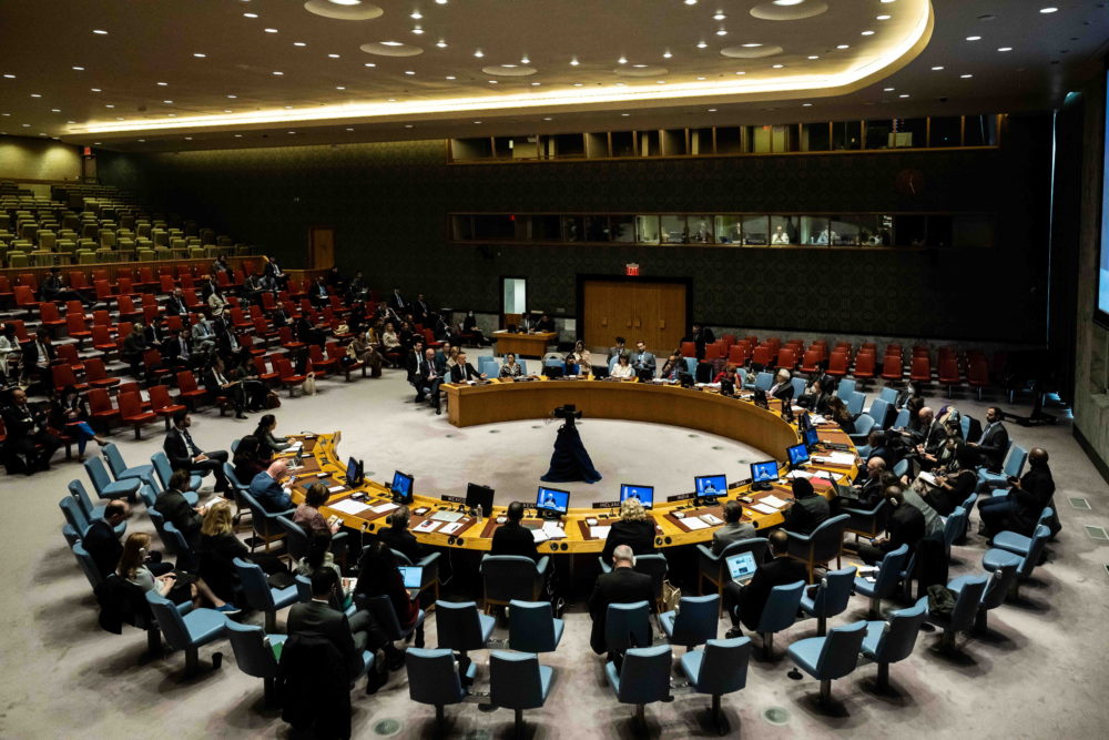 Szijjártó Péter: A kommunikációs csatornák újranyitására van szükség