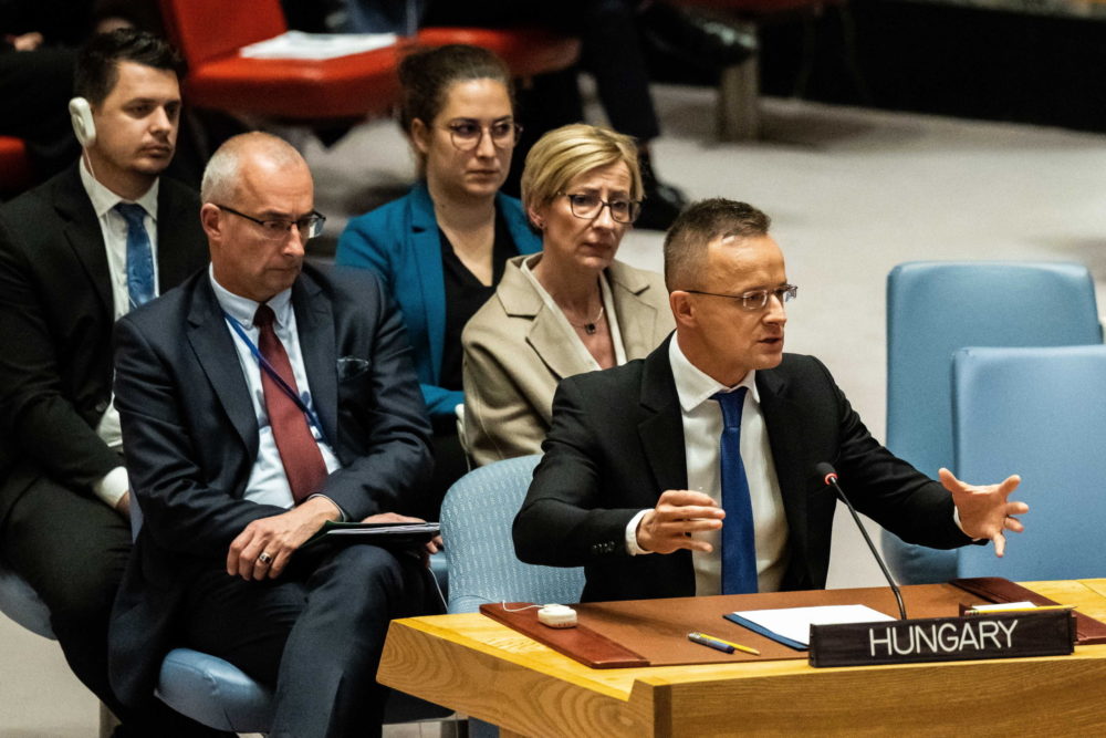 Szijjártó Péter: Trump modelljét kellene alkalmazni a háború kapcsán