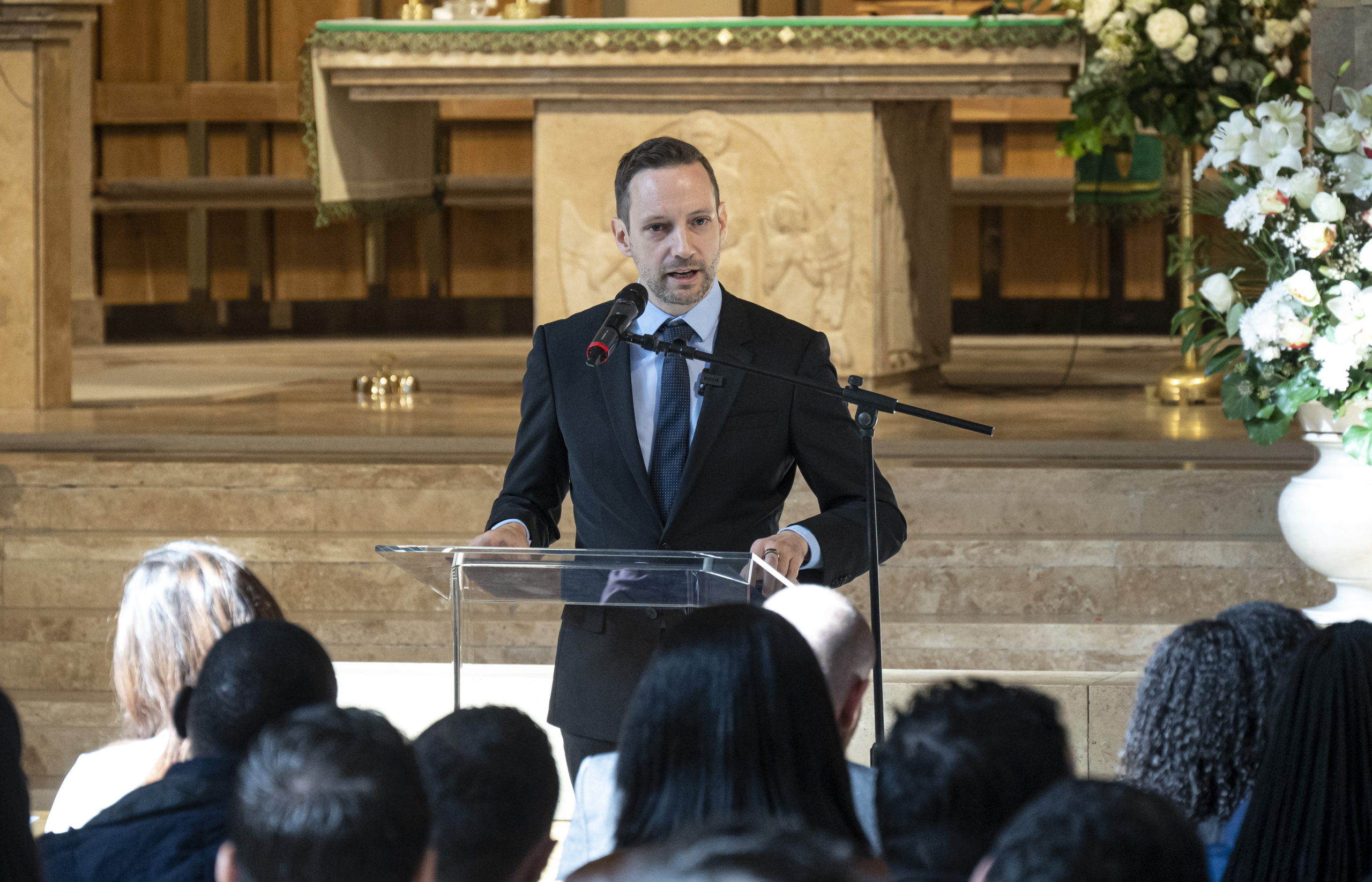 Azbej Tristan: a keresztények különleges helyet foglalnak el a magyarok szívében