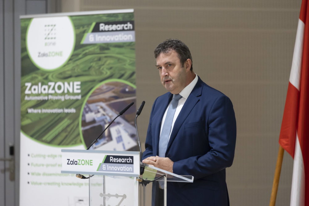 A válságból való kilábalást segítik a magyarországi fejlesztések