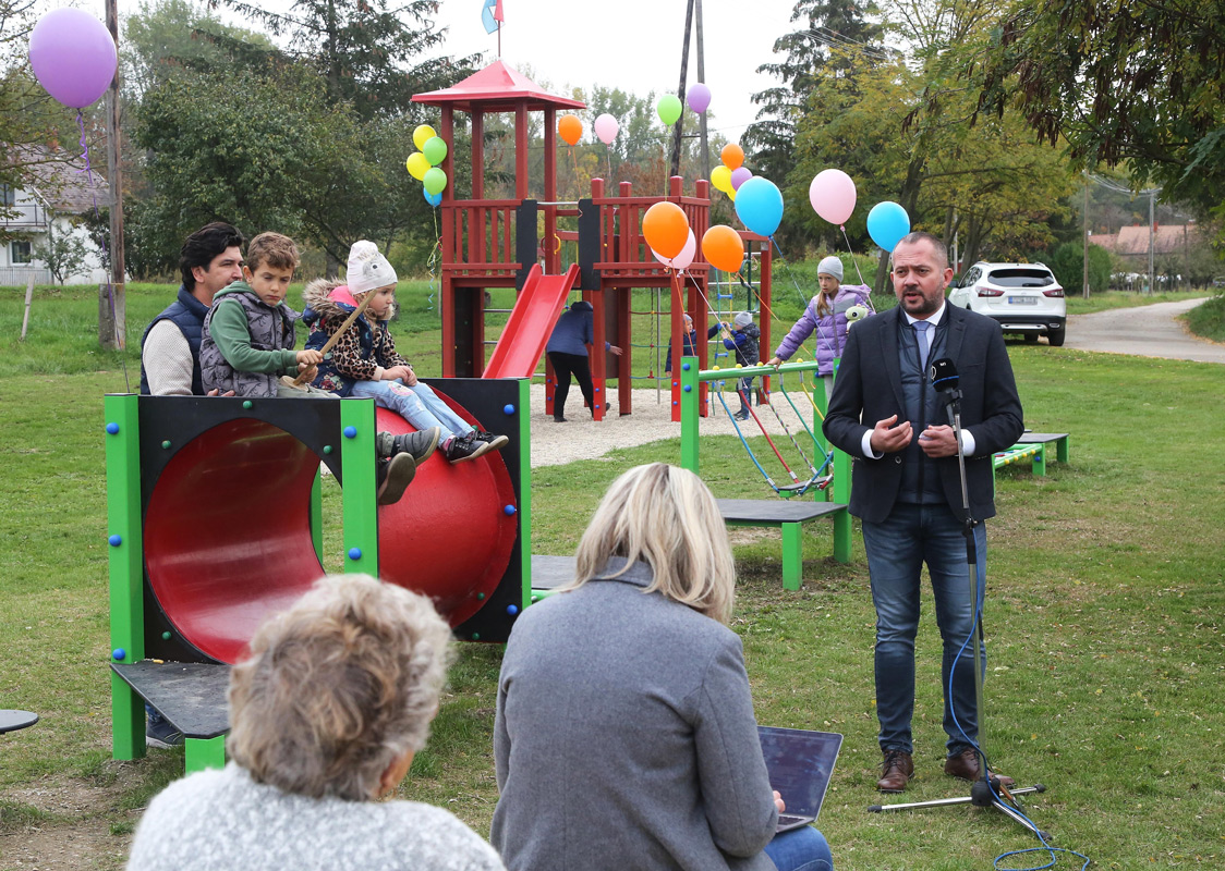 Tovább erősítik a falugondnoki szolgálatokat